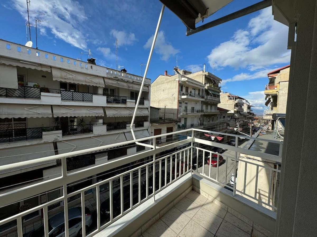 Urban Gem In The Heart Of Naoussa A Stylish Escape Διαμέρισμα Νάουσα Ημαθίας Εξωτερικό φωτογραφία